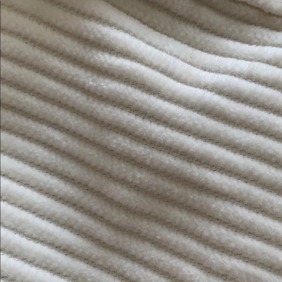 White high rise mini skirt - Picture 5 of 5